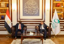 رئيس البريد المصري  يستقبل المدير العام للبريد السوداني